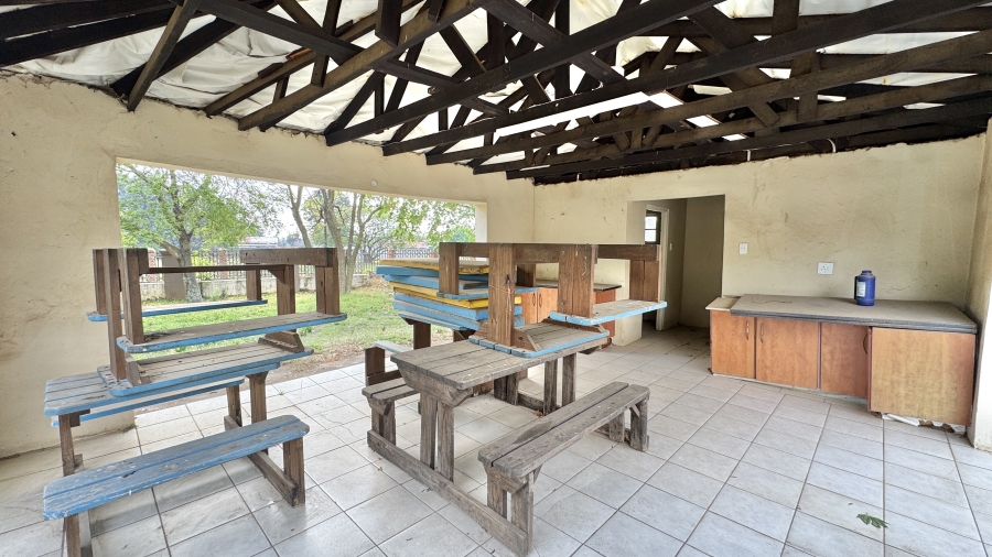 6 Bedroom Property for Sale in President Park Gauteng