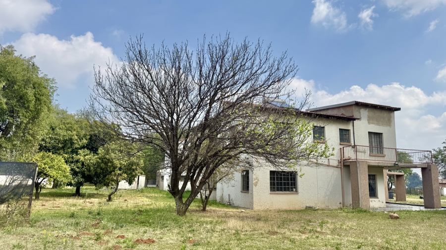 6 Bedroom Property for Sale in President Park Gauteng