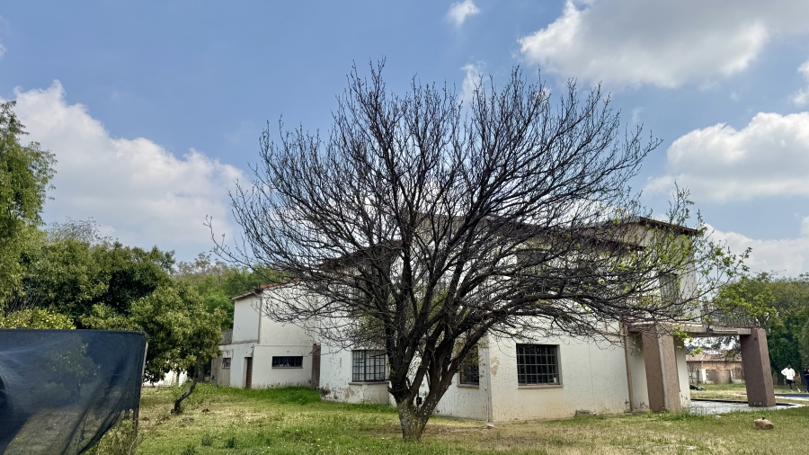 6 Bedroom Property for Sale in President Park Gauteng