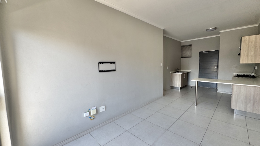 1 Bedroom Property for Sale in Carlswald Gauteng