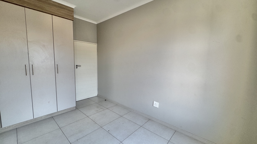 1 Bedroom Property for Sale in Carlswald Gauteng