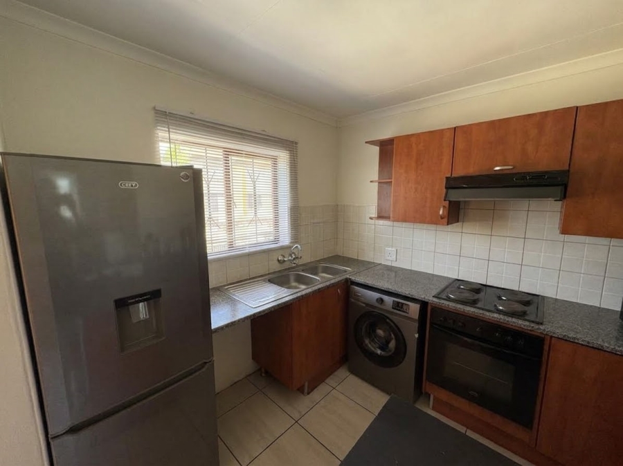 2 Bedroom Property for Sale in Halfway Gardens Gauteng