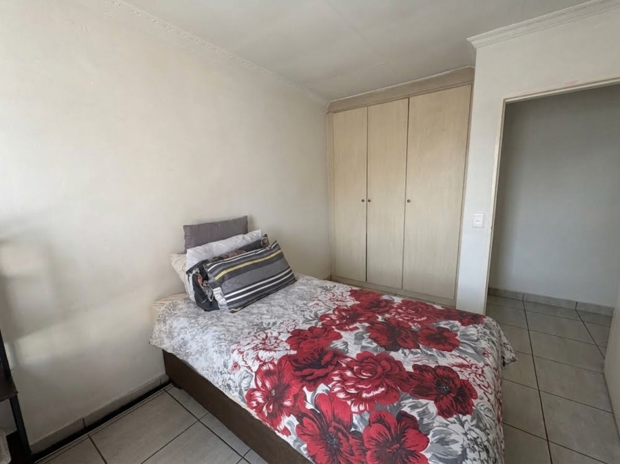 2 Bedroom Property for Sale in Halfway Gardens Gauteng