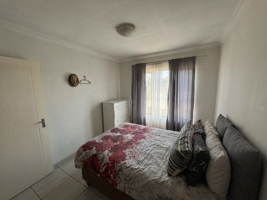 2 Bedroom Property for Sale in Halfway Gardens Gauteng