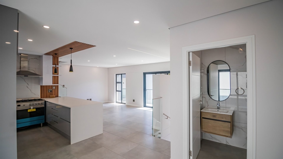 3 Bedroom Property for Sale in Hurlingham Gauteng