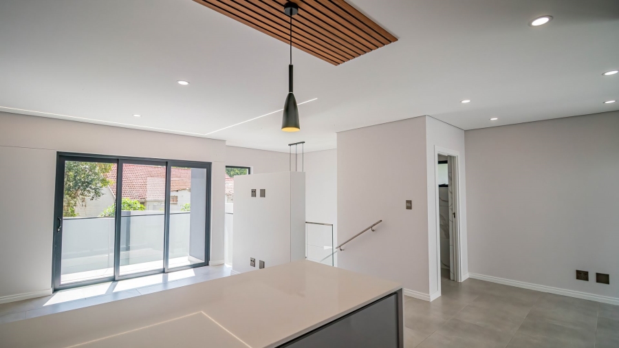 3 Bedroom Property for Sale in Hurlingham Gauteng