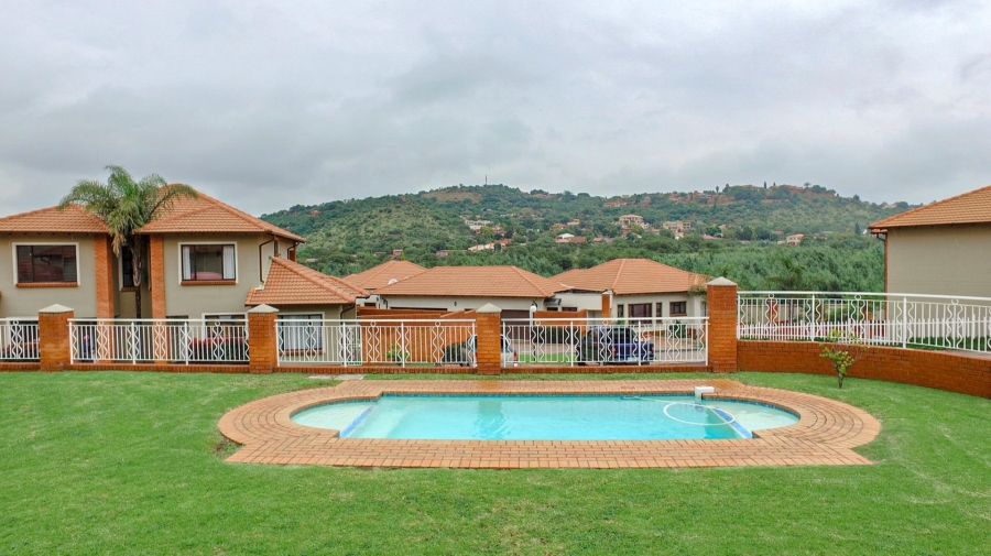 3 Bedroom Property for Sale in Glenvista Gauteng