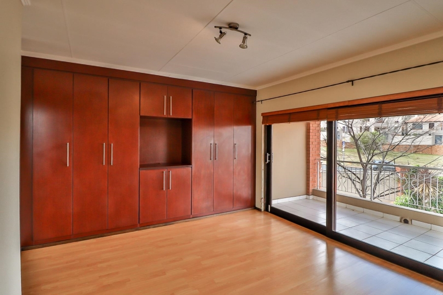 3 Bedroom Property for Sale in Glenvista Gauteng