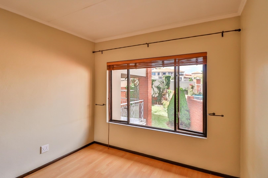 3 Bedroom Property for Sale in Glenvista Gauteng