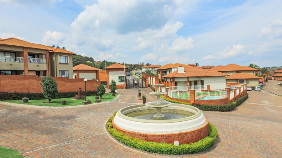 3 Bedroom Property for Sale in Glenvista Gauteng