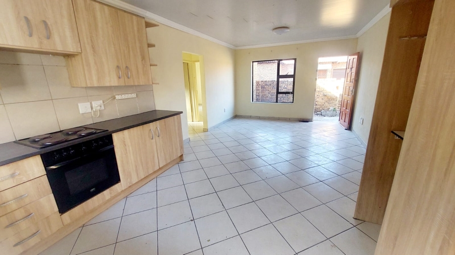 3 Bedroom Property for Sale in Greenhills Gauteng