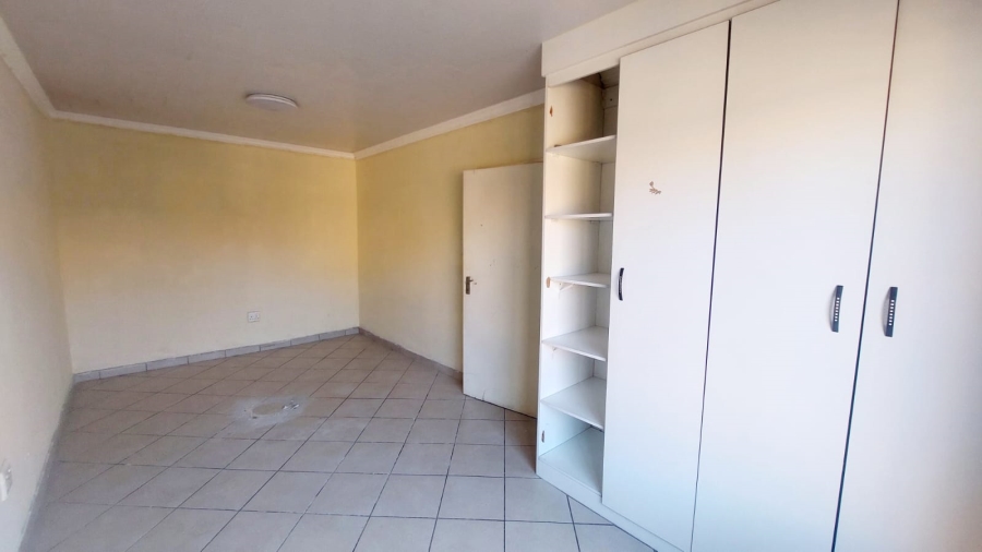 3 Bedroom Property for Sale in Greenhills Gauteng