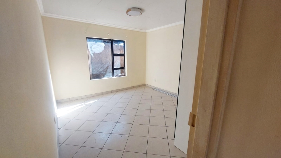 3 Bedroom Property for Sale in Greenhills Gauteng
