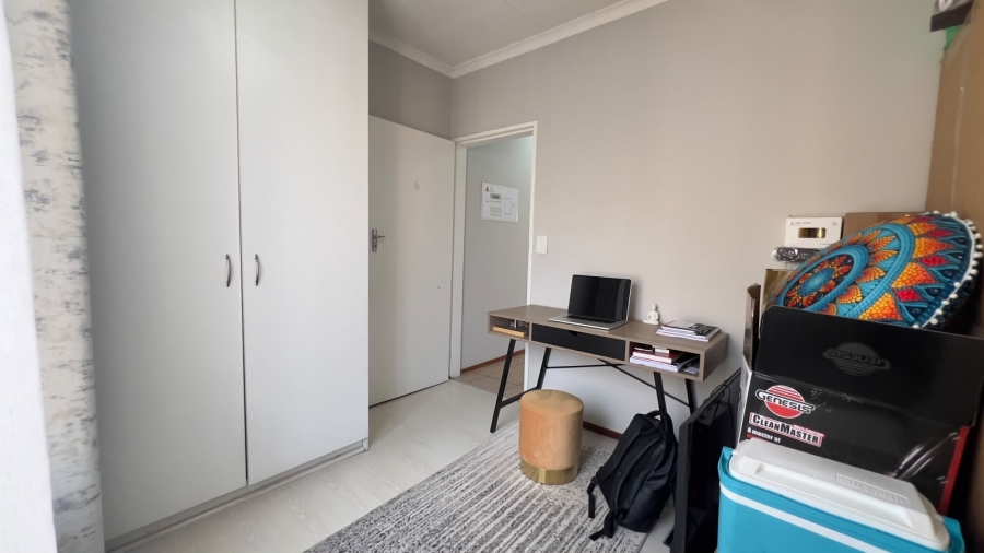 To Let 2 Bedroom Property for Rent in North Riding Gauteng