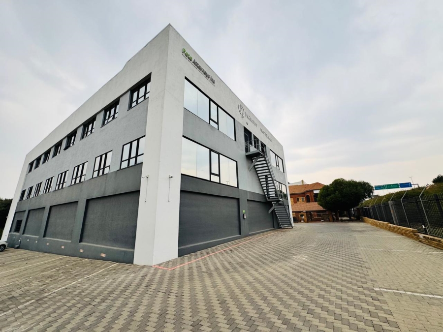 To Let Commercial Property for Rent in Midridge Park Gauteng