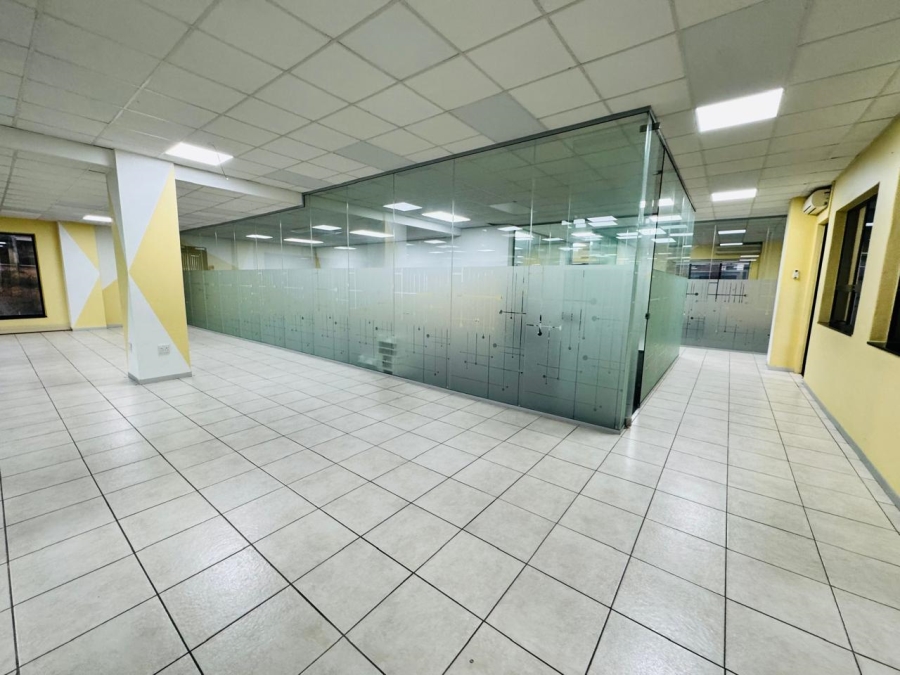 To Let Commercial Property for Rent in Midridge Park Gauteng