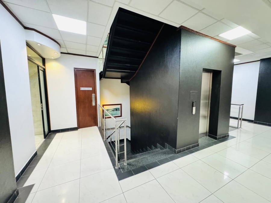To Let Commercial Property for Rent in Midridge Park Gauteng