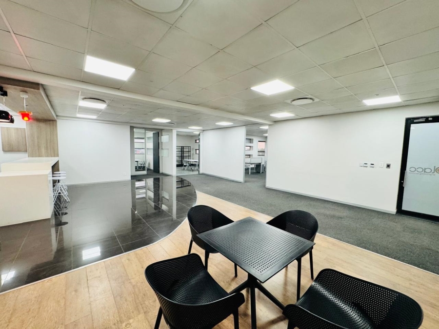 To Let Commercial Property for Rent in Midridge Park Gauteng