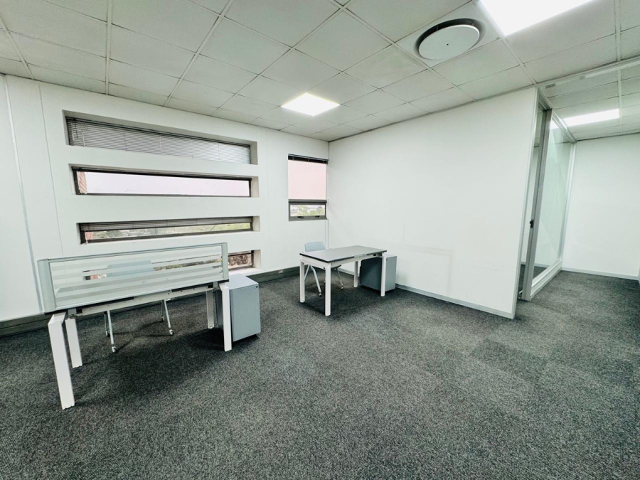 To Let Commercial Property for Rent in Midridge Park Gauteng