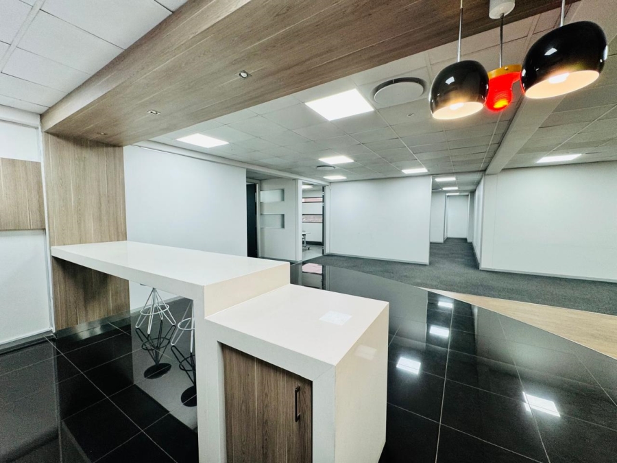 To Let Commercial Property for Rent in Midridge Park Gauteng