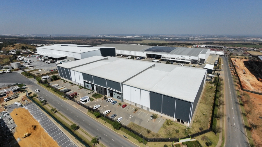 To Let Commercial Property for Rent in Chloorkop Gauteng