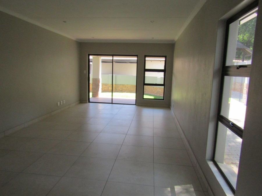 2 Bedroom Property for Sale in Bedfordview Gauteng