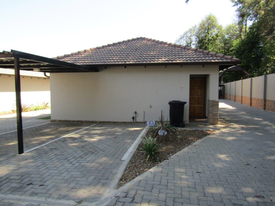 2 Bedroom Property for Sale in Bedfordview Gauteng