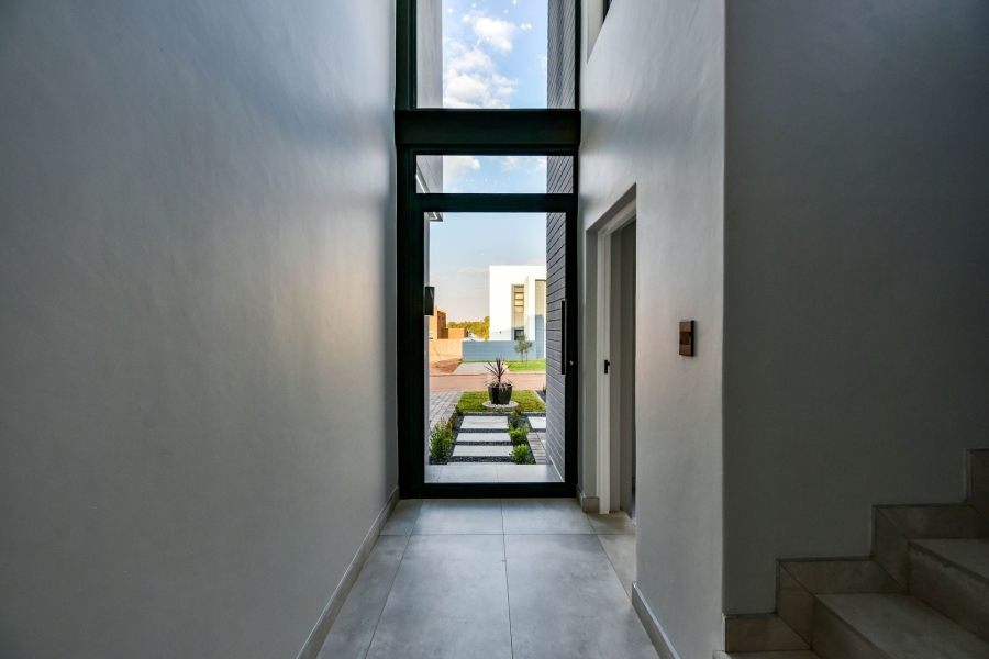 4 Bedroom Property for Sale in Fountainbrook Estate Gauteng