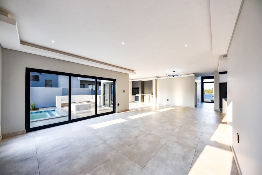 4 Bedroom Property for Sale in Fountainbrook Estate Gauteng