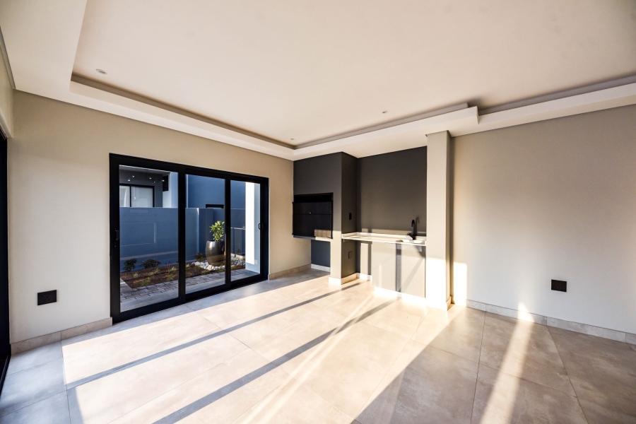 4 Bedroom Property for Sale in Fountainbrook Estate Gauteng
