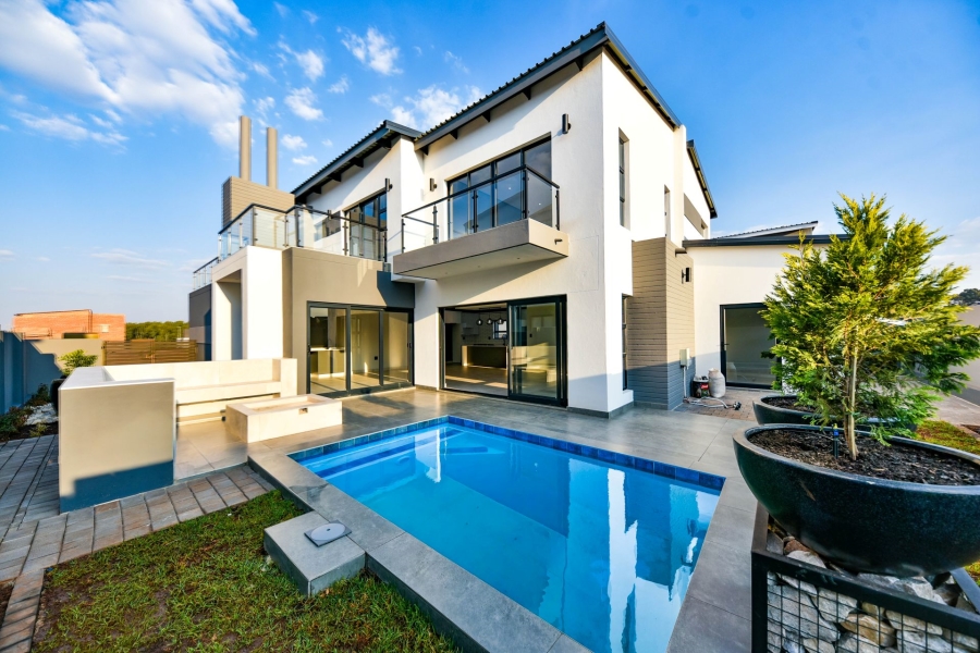 4 Bedroom Property for Sale in Fountainbrook Estate Gauteng