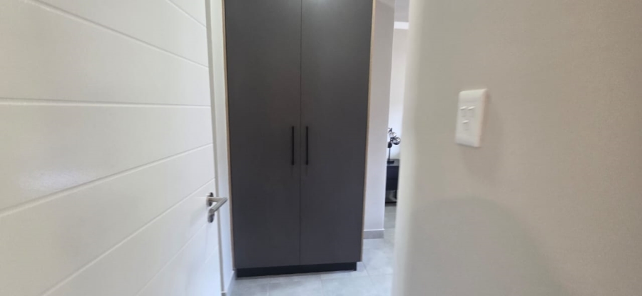 2 Bedroom Property for Sale in Sinoville Gauteng