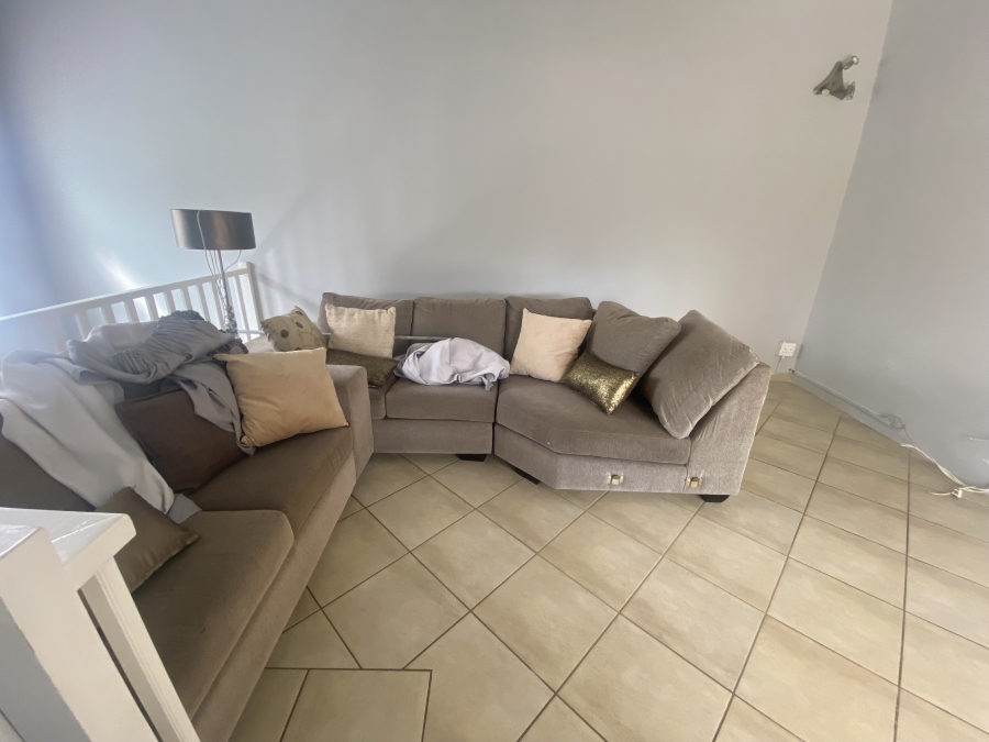 To Let 3 Bedroom Property for Rent in Elardus Park Gauteng