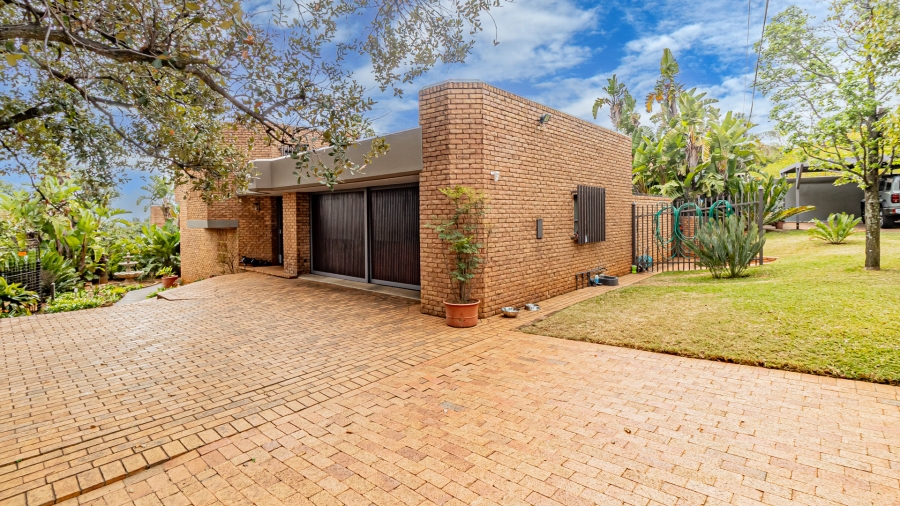 4 Bedroom Property for Sale in Newlands Gauteng