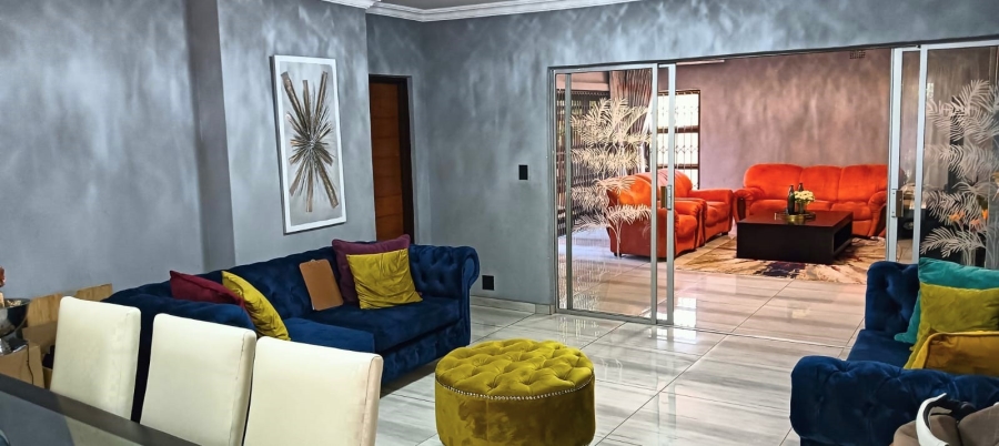 To Let 4 Bedroom Property for Rent in Edleen Gauteng