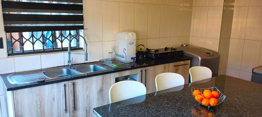 To Let 4 Bedroom Property for Rent in Edleen Gauteng
