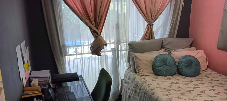 To Let 4 Bedroom Property for Rent in Edleen Gauteng
