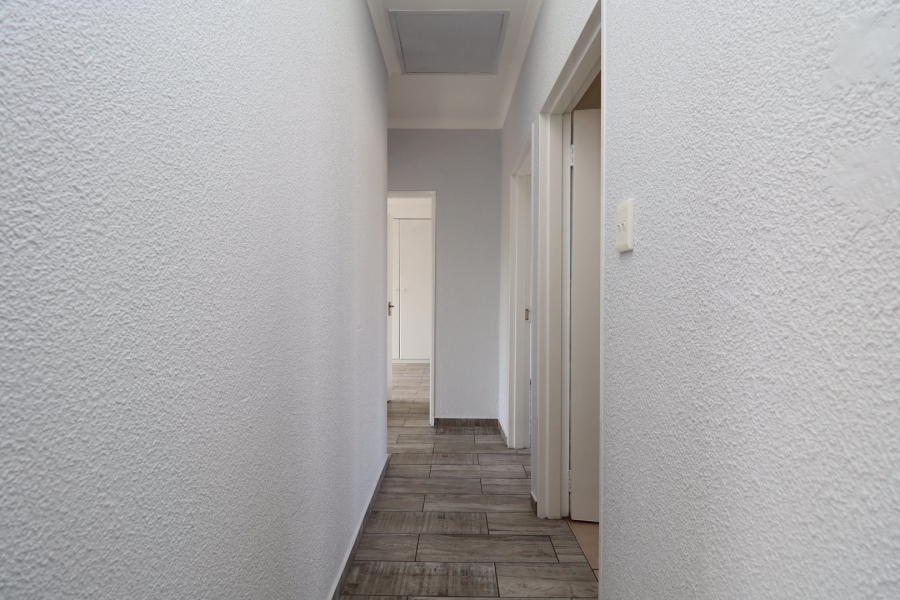 To Let 3 Bedroom Property for Rent in Willowbrook Gauteng