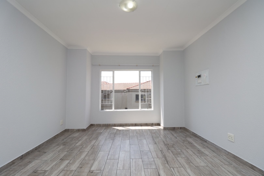To Let 3 Bedroom Property for Rent in Willowbrook Gauteng
