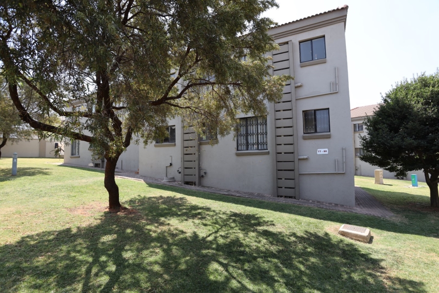 To Let 3 Bedroom Property for Rent in Willowbrook Gauteng