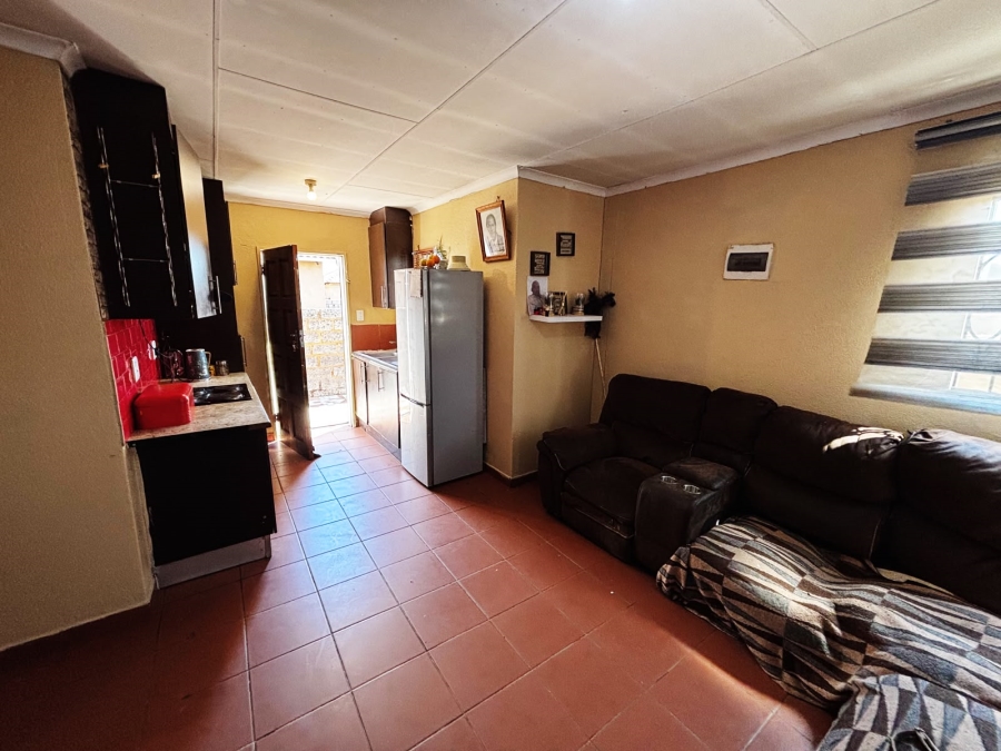 3 Bedroom Property for Sale in Windmill Park Gauteng