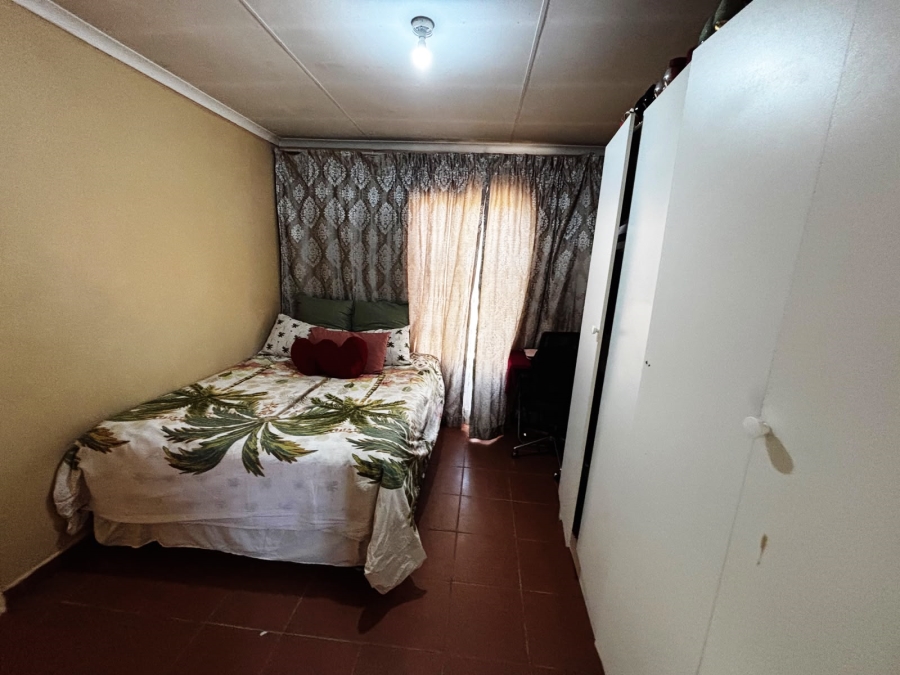 3 Bedroom Property for Sale in Windmill Park Gauteng