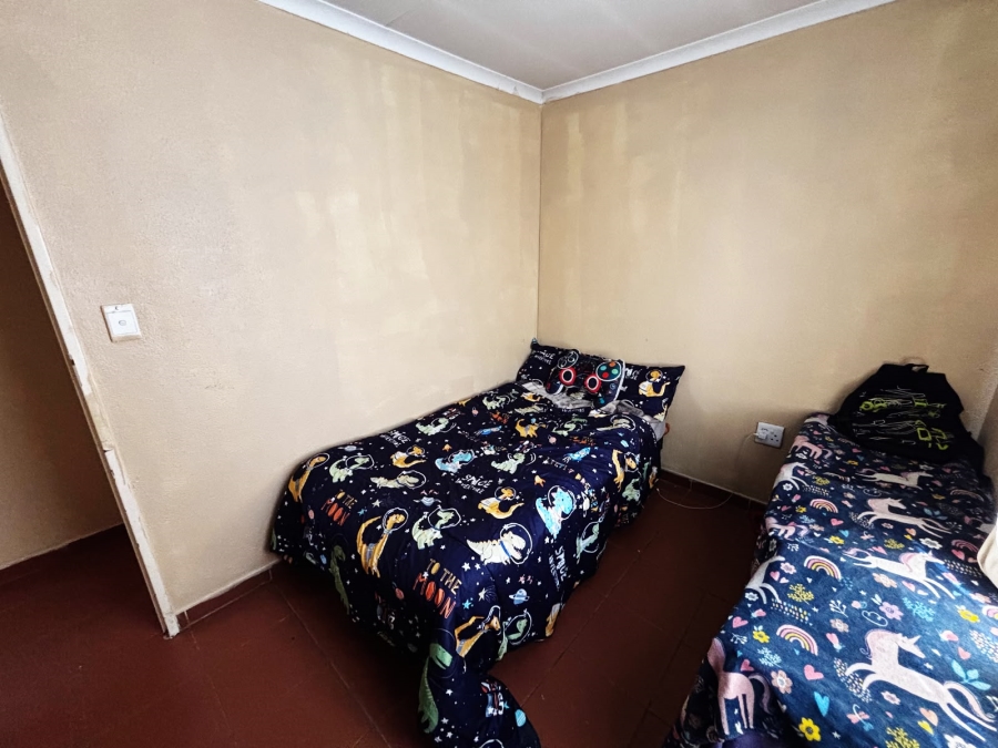 3 Bedroom Property for Sale in Windmill Park Gauteng