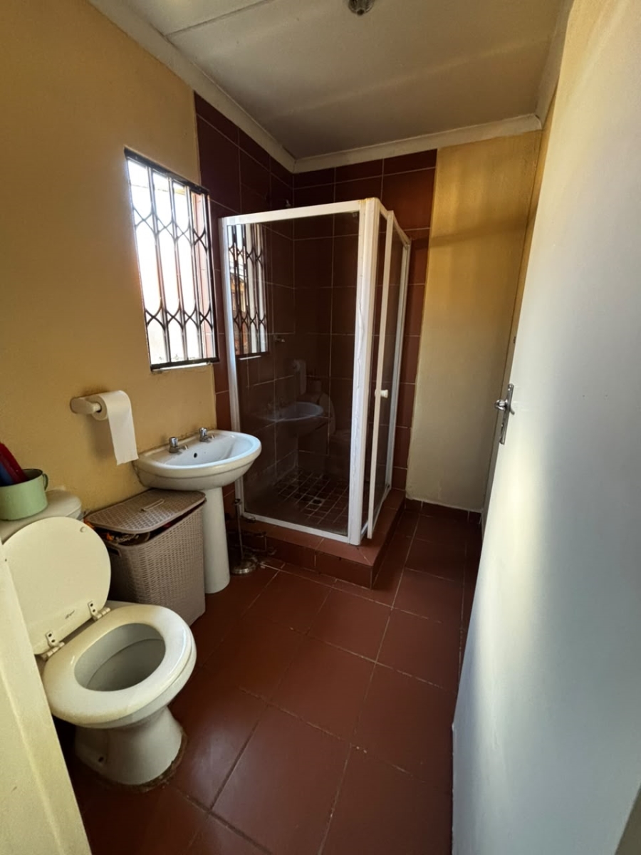 3 Bedroom Property for Sale in Windmill Park Gauteng