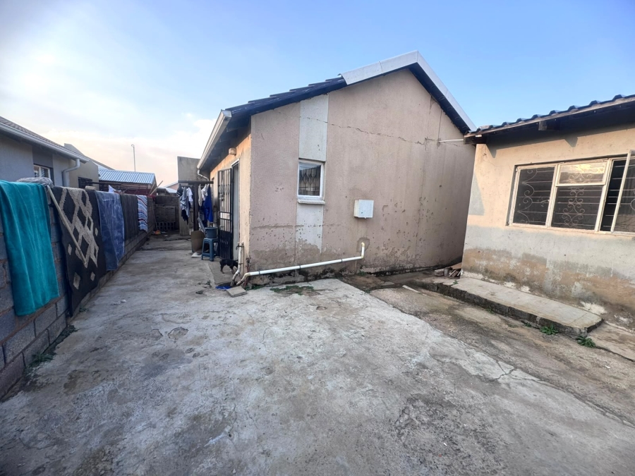 4 Bedroom Property for Sale in Windmill Park Gauteng