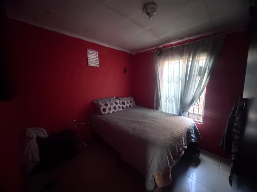4 Bedroom Property for Sale in Windmill Park Gauteng
