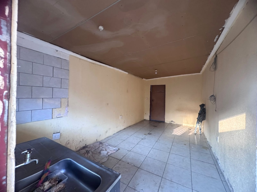 4 Bedroom Property for Sale in Windmill Park Gauteng