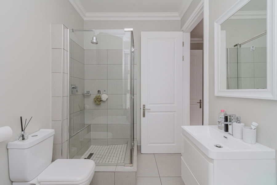 2 Bedroom Property for Sale in Bryanston Gauteng