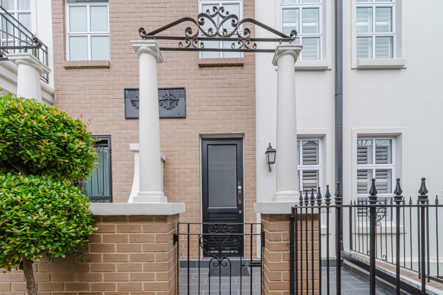 2 Bedroom Property for Sale in Bryanston Gauteng