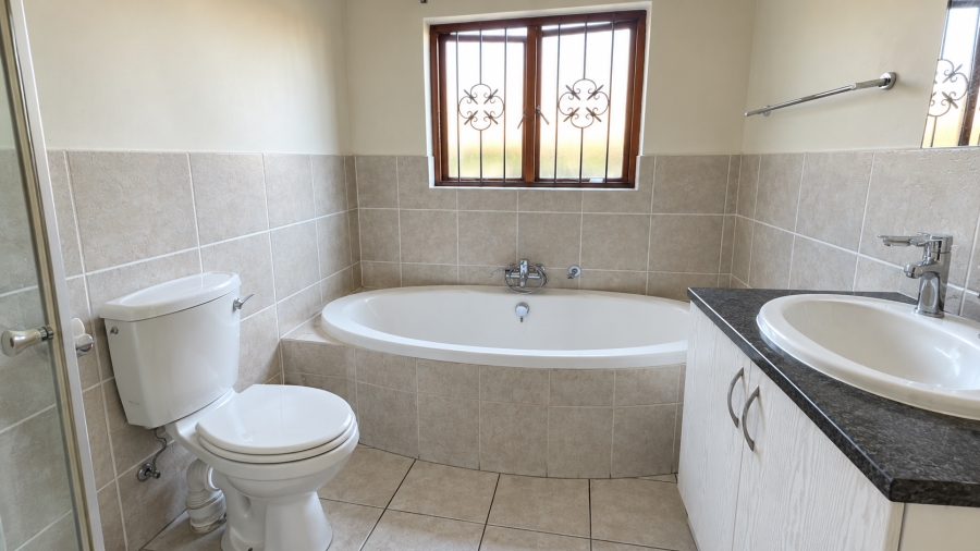 To Let 2 Bedroom Property for Rent in Paulshof Gauteng